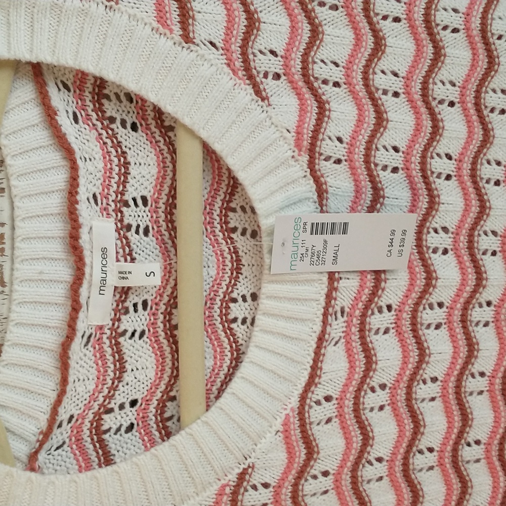 NWT Maurices Pink and Cream Women's Sweater, Size S, Hi-Lo Tunic - Picture 2 of 9